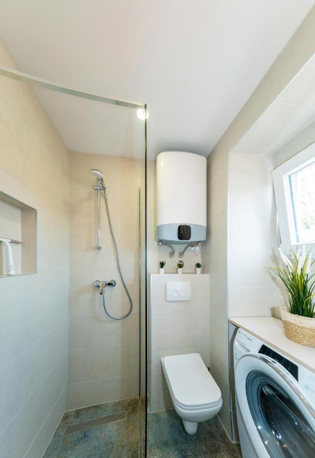 New Cozy Apartment - Center Of Old Town Omis Bagian luar foto