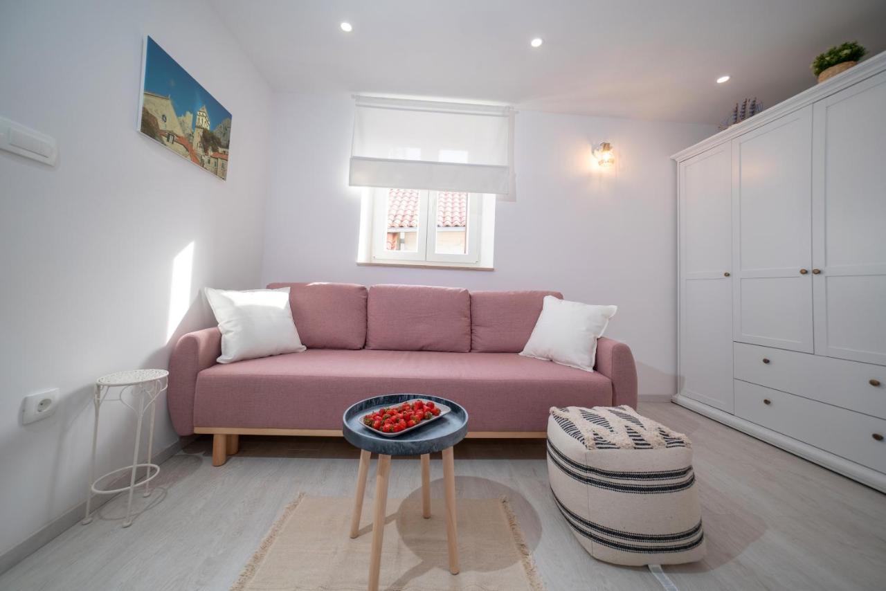 New Cozy Apartment - Center Of Old Town Omis Bagian luar foto
