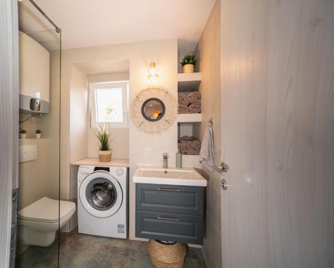 New Cozy Apartment - Center Of Old Town Omis Bagian luar foto